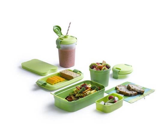 Lunchbox ze sztućcami pojemnik obiadowy CURVER - zielony -